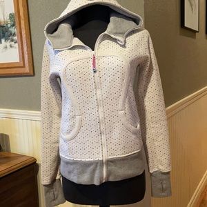 Excellent condition thick cotton with a touch of spandex zip up hoodie.